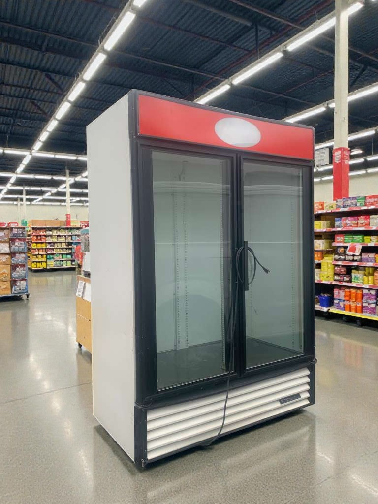 Premium Condition – True GDM-49 Glass Door Merchandiser Refrigerator – 115V – Fully Tested & Working!