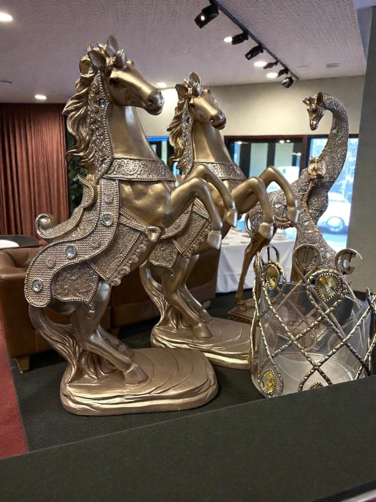 Outstanding Condition – Decorative Gold Horse & Peacock Statue Set – Elegant Home / Office Accent Décor – Like-New & Ready for Display!