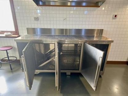 Top-Tier Condition – Perlick BBS84-SS-L-STK – 84" Stainless Steel Back Bar Refrigerator – 3 Swinging Solid Doors – 24.8 Cu. Ft. – 115V – NSF / cULus Listed – Fully Tested & Operational!