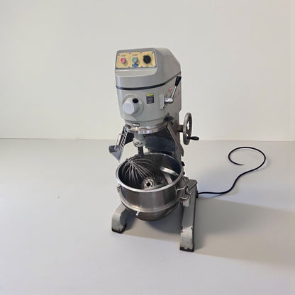 Premium Condition – Globe 20-Qt Commercial Planetary Mixer – Floor Model – 115V – Fully Tested & Operational