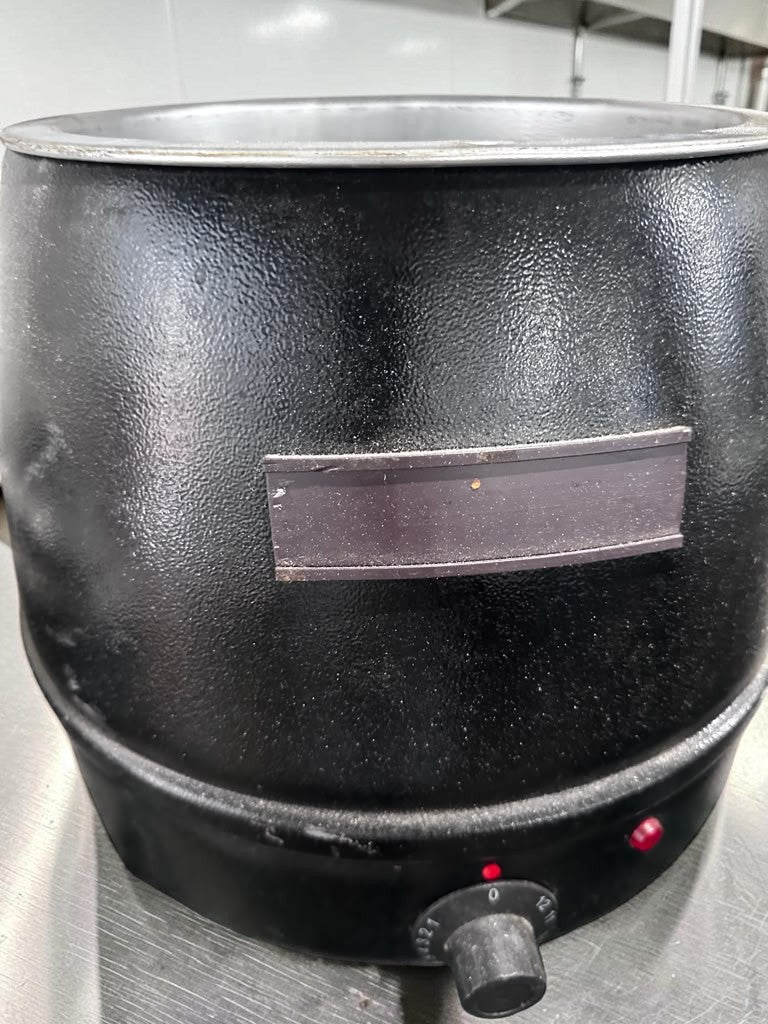 Dependable Condition – Winco ESW-66 – 10 Qt Deluxe Countertop Soup Warmer – Adjustable Thermostatic Control – 400W – Fully Tested & Operational!