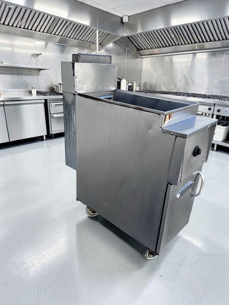 Dependable Condition – Imperial IPC-14 – Commercial 12-Gallon Gas Pasta Cooker – 105,000 BTU – Stainless Steel – Floor Model – Fully Tested & Operational!