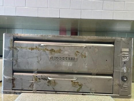 Elite Performance – Blodgett Double Deck Commercial Pizza Oven – Gas – Heavy-Duty Stainless Steel – Fully Tested & Operational!