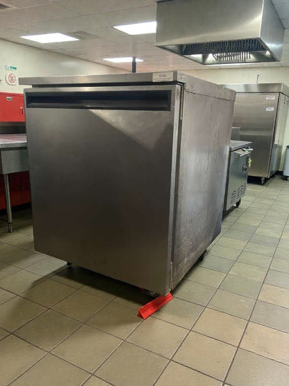 Immaculate Condition – Delfield Undercounter Commercial Refrigerator – 115V / Single Phase – Fully Tested & Working!