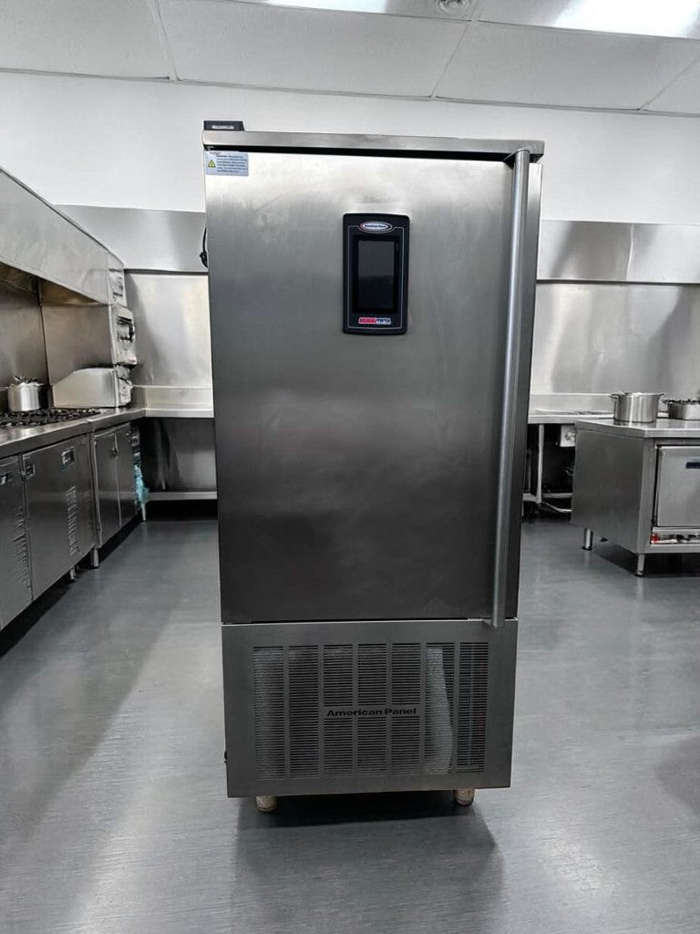 Exceptional Condition – American Panel AP12BCF150-2-P HURRiCHiLL™ Blast Chiller / Shock Freezer – 24 Pan Capacity – 208V / 3PH – Fully Tested & Operational!