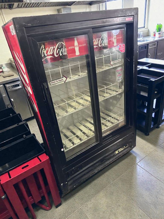 Premium Condition – TRUE GDM-33SL-54EM-LD – Commercial Glass Door Merchandiser Refrigerator – 54" – Coca-Cola Branded – UL Listed – Fully Tested & Operational!