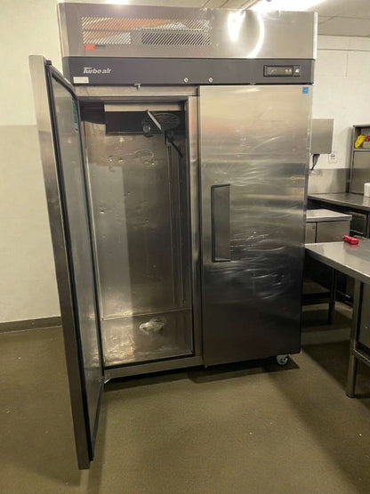 Exceptional Condition – Turbo Air Commercial Reach-In Freezer – 115V / Single Phase – Fully Tested & Working!