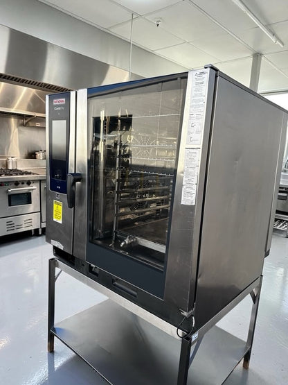 Immaculate Condition – Rational iCombi Pro 10-Full Size Electric – Commercial Intelligent Combi Oven – 10 Full-Size Sheet Pan Capacity – Mobile Oven Rack & Stainless Steel Stand – 208/240V – Fully Tested & Operational!