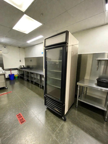 Premium Condition – True GDM-23 Glass Door Merchandiser Refrigerator – 115V / Single Phase – Fully Tested & Working!