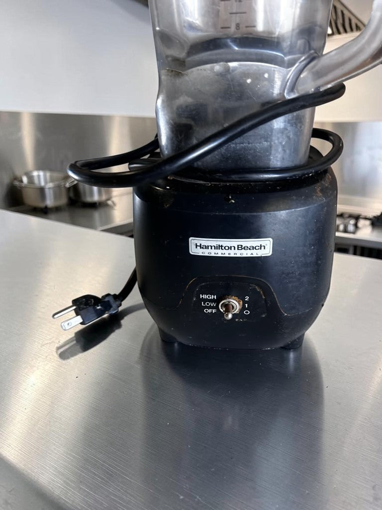 Optimal Condition – Hamilton Beach Commercial HBB908R – The 908 44 oz Bar Blender – 1 HP – 120V – ETL / NSF Listed – Fully Tested & Operational!