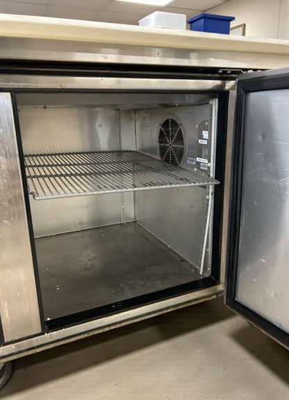 Premium Condition – True TPP-93 Commercial Refrigerated Prep Table – 115V / Single Phase – Fully Tested & Working!