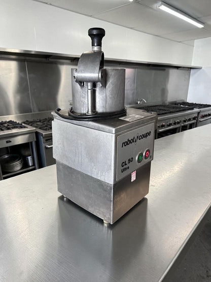 Immaculate Condition – Robot Coupe CL50E Ultra – Continuous Feed Commercial Food Processor – 2 Discs Included – 1 1/2 HP – 120V – ETL Listed – Fully Tested & Operational!