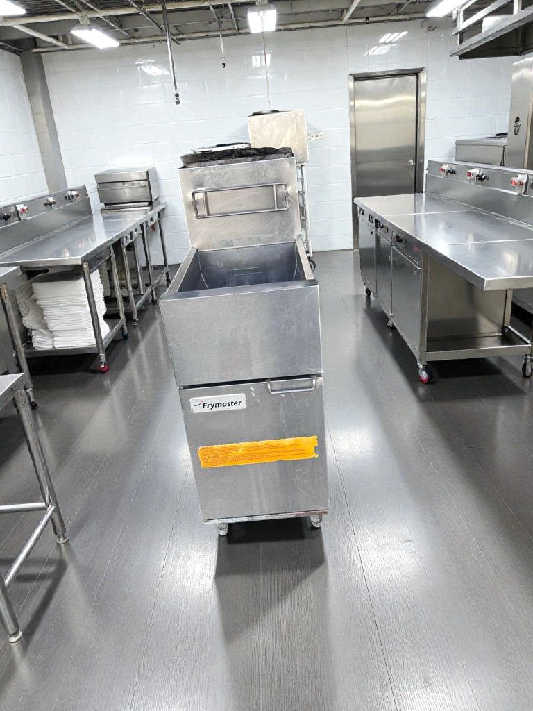 Excellent Condition – Frymaster ESG35T Natural Gas Commercial Fryer – 40 lb Capacity – NSF & ETL Listed – Fully Tested & Operational!