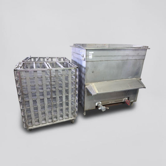 Remarkable Condition – Commercial Heavy-Duty Stainless Steel Electric Rice Cooking Tank – High-Capacity Batch Cooker with Mobile Multi-Level Racks – Fully Tested & Operational!