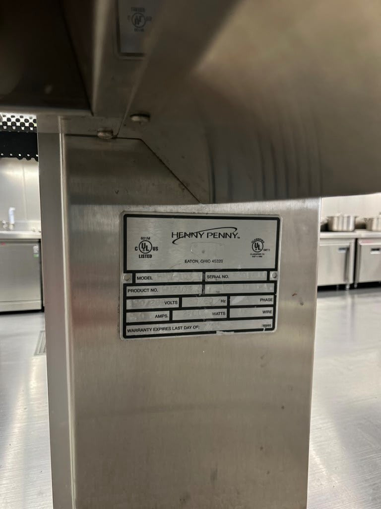 Prime Condition – Henny Penny HMI-103 – Three-Well Heated Self-Serve Island Merchandiser with Profile Base – Tempered Glass Food Display – 120/208–240V – UL Listed – Fully Tested & Operational!