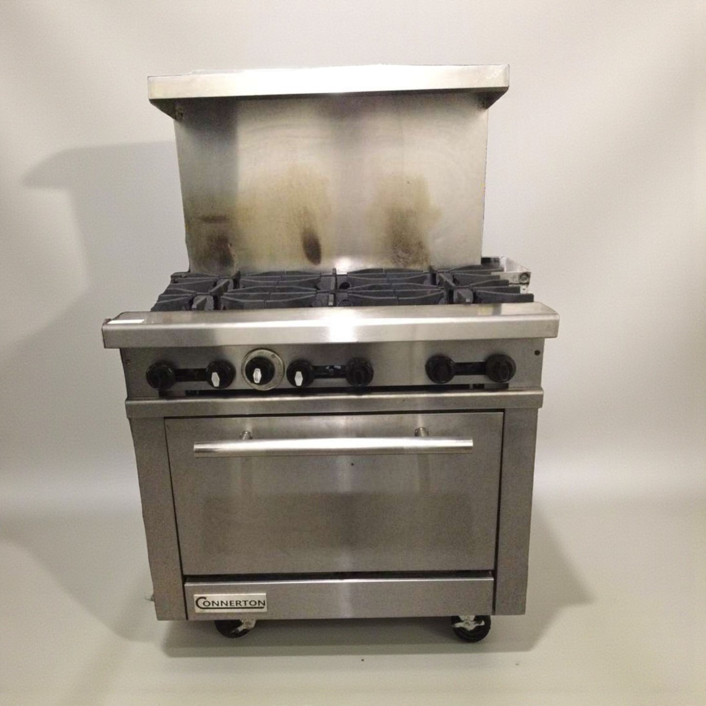 Exceptional Condition – Connerton Commercial 6-Burner Gas Range with Oven – Natural Gas – Fully Tested & Working!