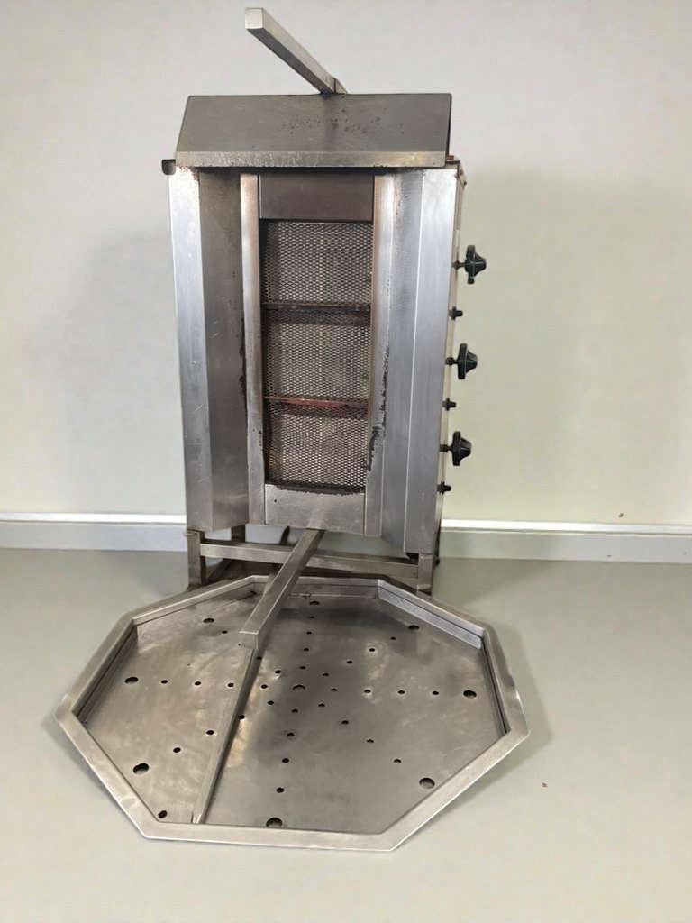 Exceptional Condition – Commercial Gas Vertical Broiler / Gyro Machine – Natural Gas – Fully Tested & Working!