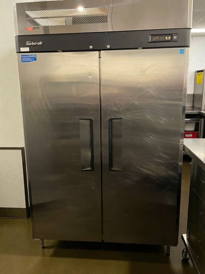 Exceptional Condition – Turbo Air Commercial Reach-In Freezer – 115V / Single Phase – Fully Tested & Working!