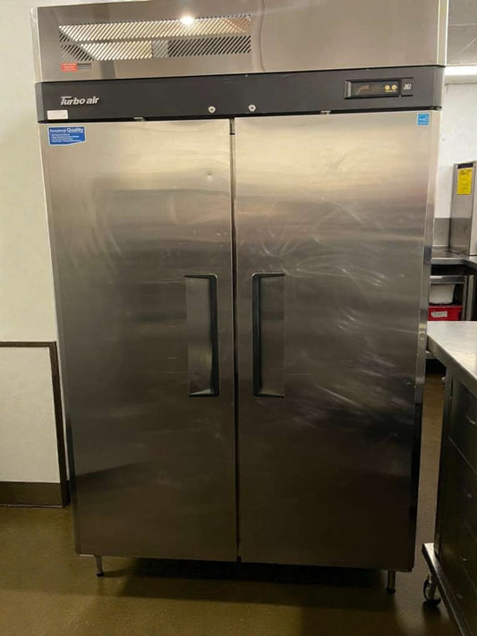 Exceptional Condition – Turbo Air Commercial Reach-In Freezer – 115V / Single Phase – Fully Tested & Working!