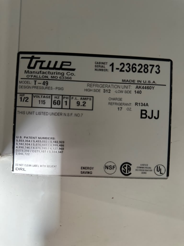 Excellent Condition – True T-49 – 49 Cu. Ft. Two-Section Commercial Reach-In Refrigerator – 2 Solid Doors – 115V – R134a – Fully Tested & Operational!