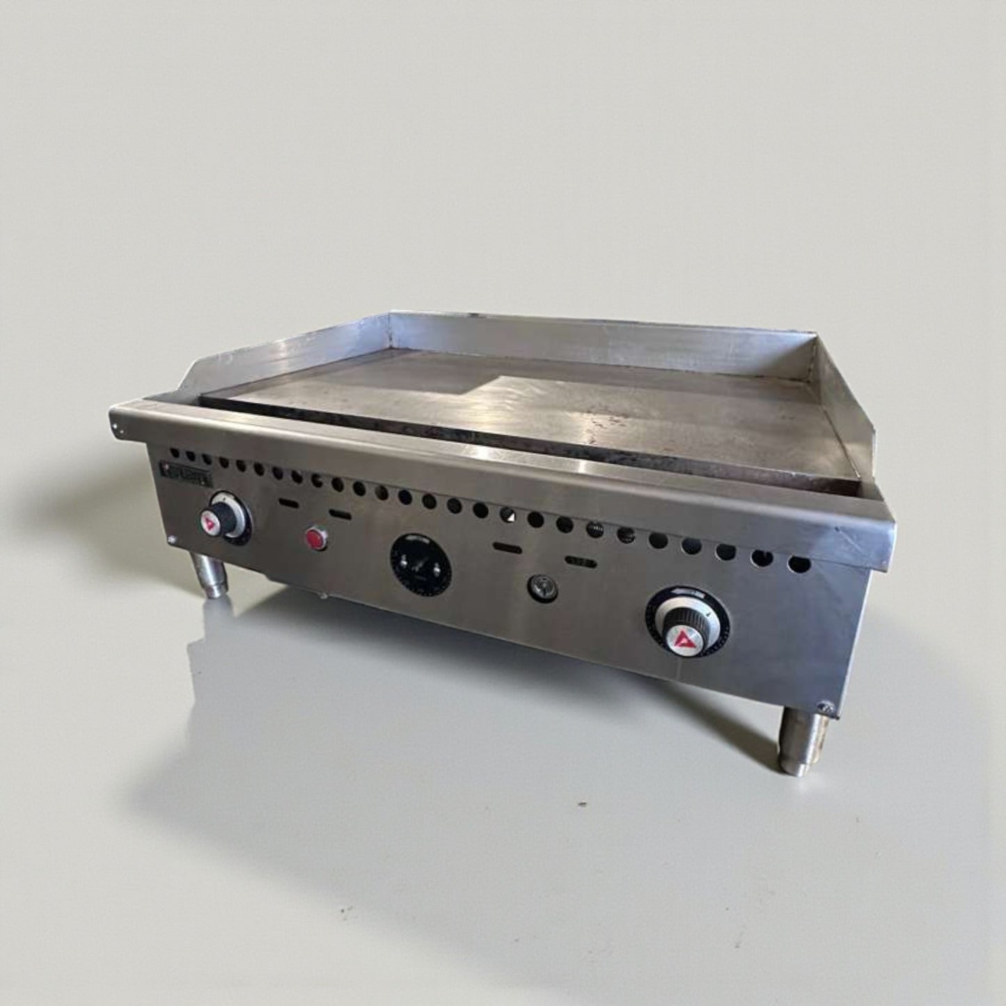 Excellent Condition – Vulcan VCR36-T – Commercial Gas Griddle – 36" – Natural Gas – NSF & UL Listed – Fully Tested & Operational! 🔹 Condition