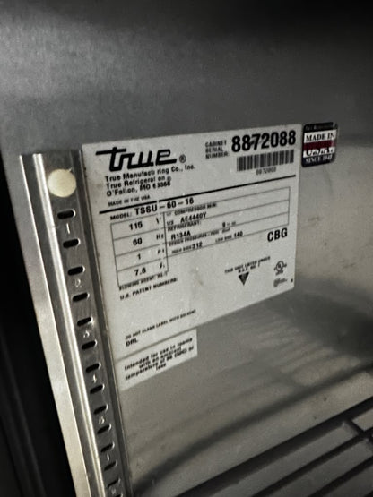 High-Quality Condition – True TSSU-60-16 – 60" Refrigerated Sandwich & Salad Prep Table – 16 Pan Capacity – 115V – NSF & UL Listed – Fully Tested & Operational!