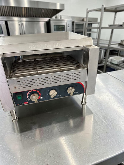 Dependable Condition – Avantco T140 – 10" Commercial Conveyor Toaster – 3" Opening – 300 Slices per Hour – 120V – 1,750W – Fully Tested & Operational!