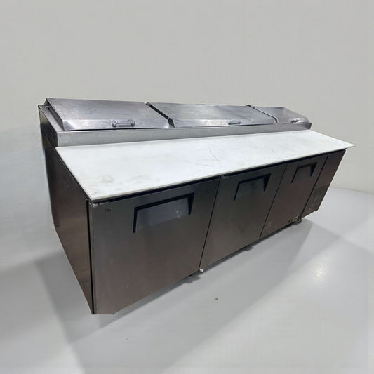 Pristine Condition – True TPP-93 – 93” Commercial Pizza Prep Table – 3 Door – Cutting Board Top – Fully Tested & Operational