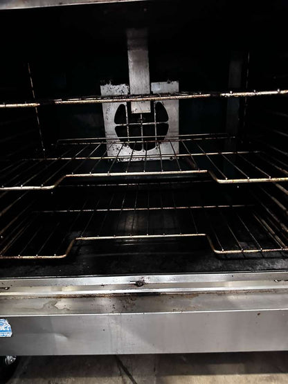 Exceptional Condition – Vulcan VC55GD – Double Stack Natural Gas Convection Oven – Heavy-Duty Commercial Oven w/ Casters – Fully Tested & Operational!