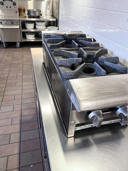 Prime Condition – Commercial 2-Burner Countertop Gas Hot Plate – Stainless Steel – Heavy-Duty Cast Iron Grates – Manual Controls – Fully Tested & Operational!