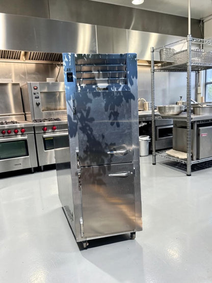 Prime Condition – Traulsen RHT132WUT-HHS – Specification Line One-Section Reach-In Refrigerator – Half Door Design – 24.2 Cu. Ft. – Stainless Steel – UL / NSF Listed – Fully Tested & Operational!