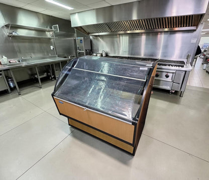 Immaculate Condition – Federal Industries 48" – Commercial Horizontal Refrigerated Open Merchandiser – Curved Glass – Self-Service Display – Fully Tested & Operational!