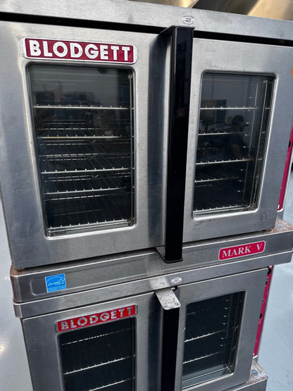 Exceptional Condition – Blodgett MARK V-100 DBL – 38" Double-Deck Electric Convection Oven – 220/240V, Single Phase – ENERGY STAR® – Fully Tested & Operational!