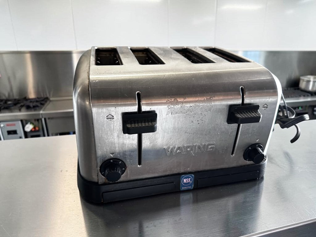 Outstanding Condition – Waring WCT708 – Commercial Four-Slice Pop-Up Toaster – 120V – NSF & UL Listed – Fully Tested & Operational!