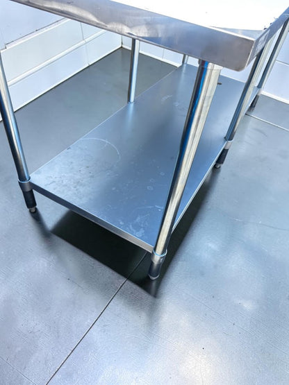 Brand New – GSW WT-EE3072 – 72" x 30" Economy Stainless Steel Work Table – Galvanized Undershelf – 6-Leg Design – ETL Certified – Brand New Scratch & Dent – Ready for Immediate Use!
