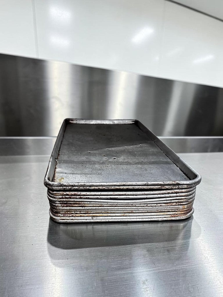 Well-Maintained Condition – Full Size Aluminum Sheet Pans – Commercial Baking Pans – Quantity 13 – Ready for Commercial Use!