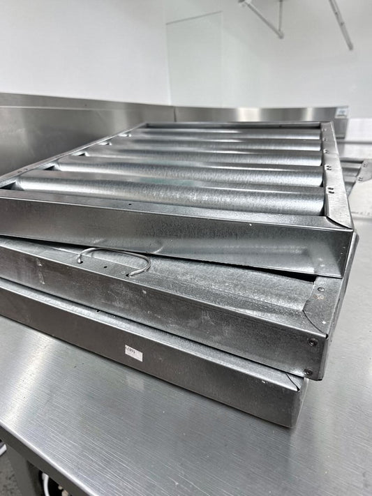 High-Grade Condition – Quantity 8 – 16" × 20" Commercial Galvanized Steel Baffle Hood Filters – Restaurant Exhaust Grease Filters – Heavy-Duty – Ready for Service!