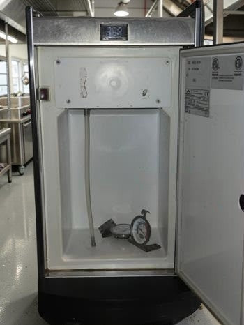 Dependable Condition – Egro KS9 – Commercial Countertop Milk Refrigerator – 6.5-Liter / 1.7-Gallon Capacity – Integrated Milk Pump & Level Sensor – 110–120V – Fully Tested & Operational!