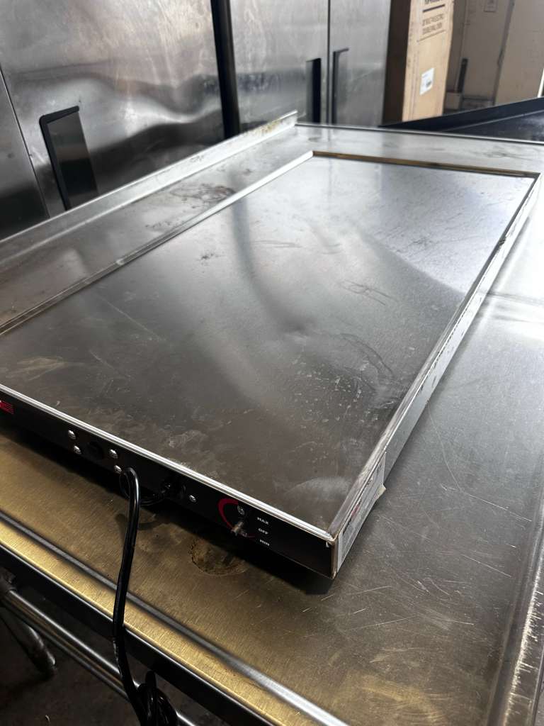 Flawless Condition – ServIt 423HSW2036 – 36" Stainless Steel Heated Shelf Warmer – 576W – 120V – UL / NSF Listed – Fully Tested & Operational!