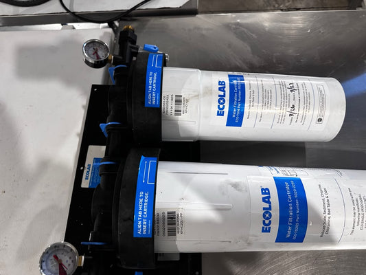 Top-Tier Condition – Ecolab / KineticoPRO KPMF HC614-2 – Commercial Dual-Cartridge Water Filtration System – 150,000-Gallon Capacity – Dual Pressure Gauges – NSF/ANSI 42 Certified – Fully Inspected & Ready for Installation!