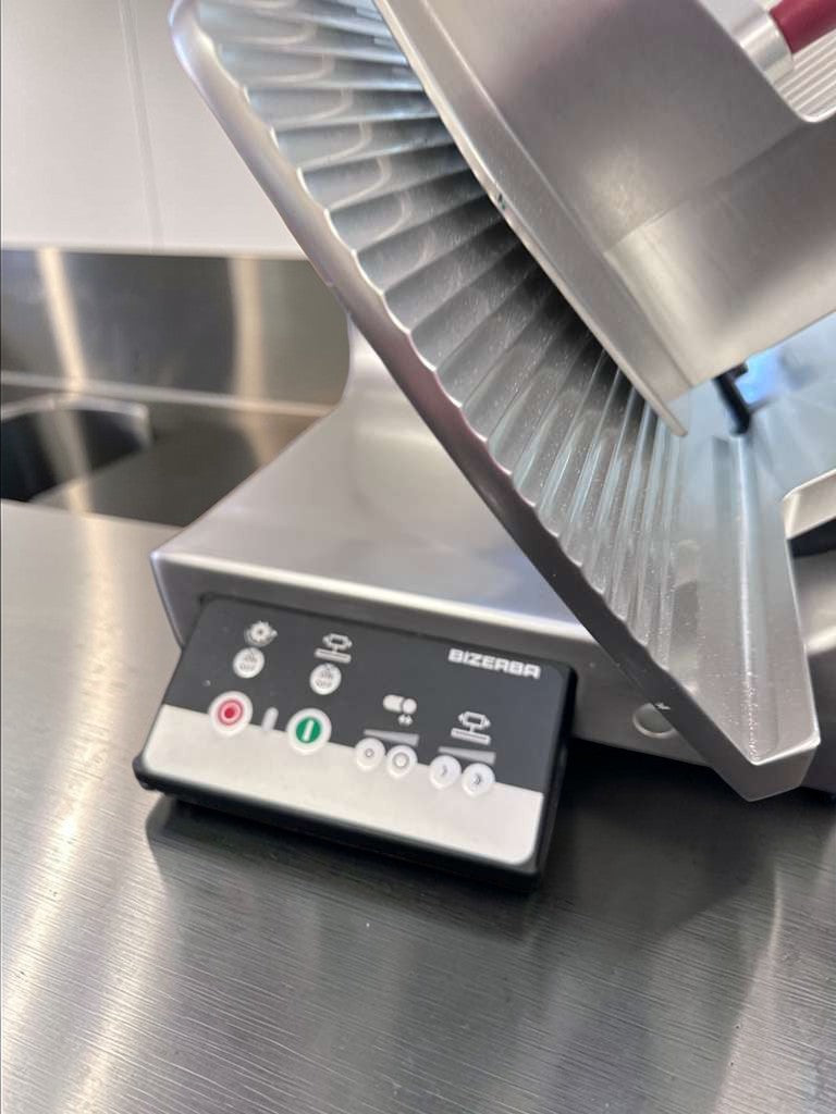 Exceptional Condition – Bizerba N-22 – Commercial Automatic Deli Meat & Cheese Slicer – 120V – Fully Tested & Operational!