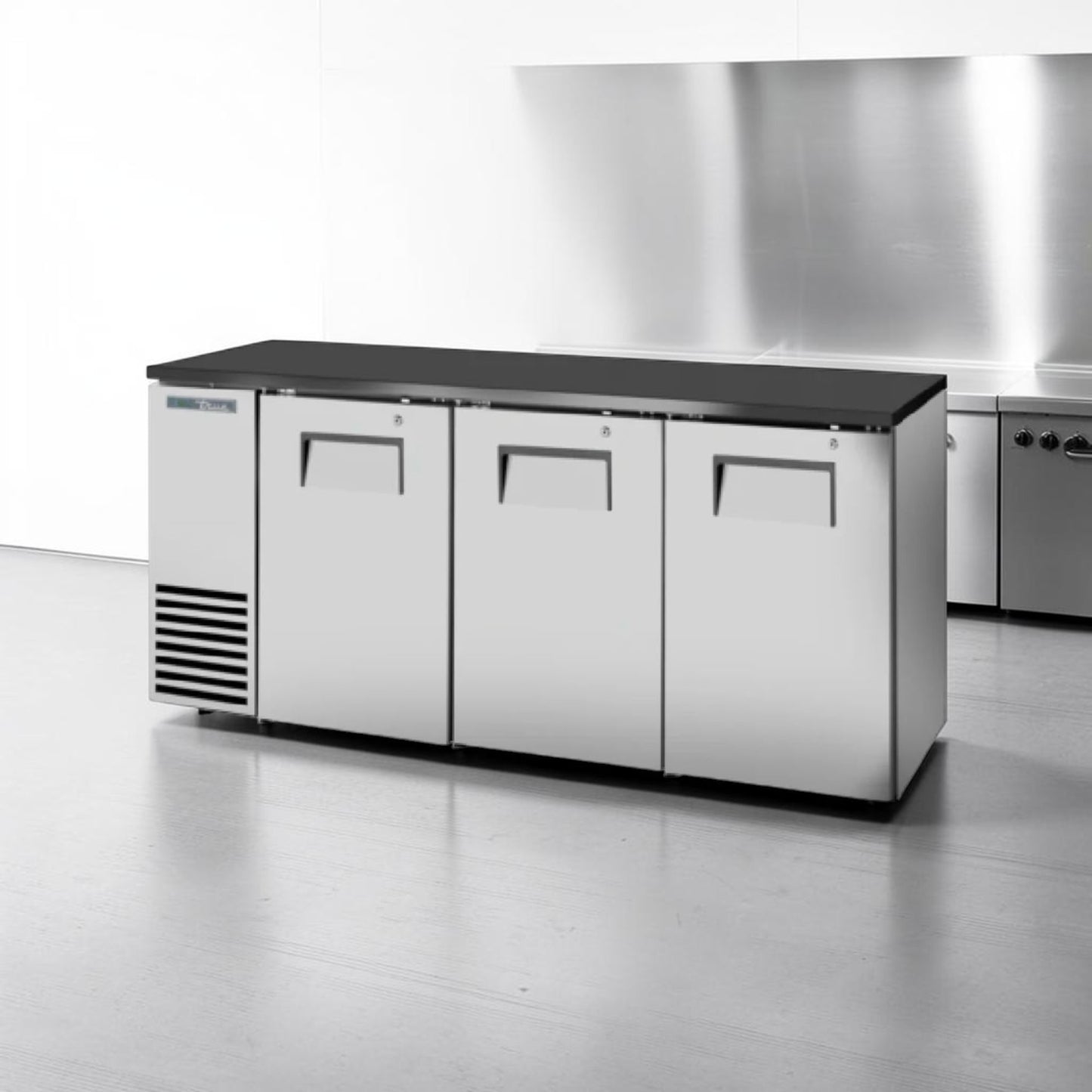 Elite Condition – True TBB-24GAL-72-S – 72″ Three-Door Stainless-Steel Back Bar Cooler – 115V – Fully Tested & Operational!