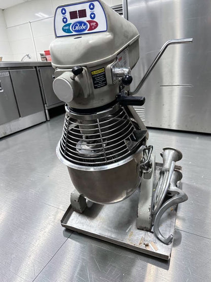 Flawless Condition – Globe SP20 Commercial Planetary Mixer – 20 Qt – 1/2 HP – 115V – NSF – Fully Tested & Operational!