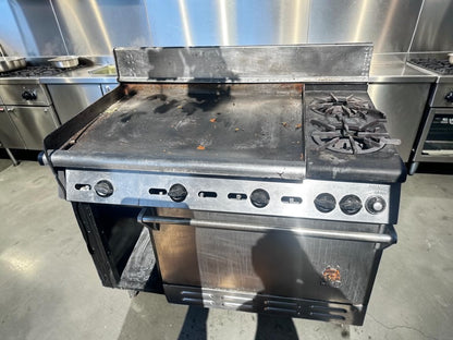 Superior Condition – Wolf C48S-2B36G – 48" Gas Restaurant Range – 2 Open Burners – 36" Griddle – Standard Oven & Cabinet Base – 155,000 BTU – Fully Tested & Operational!