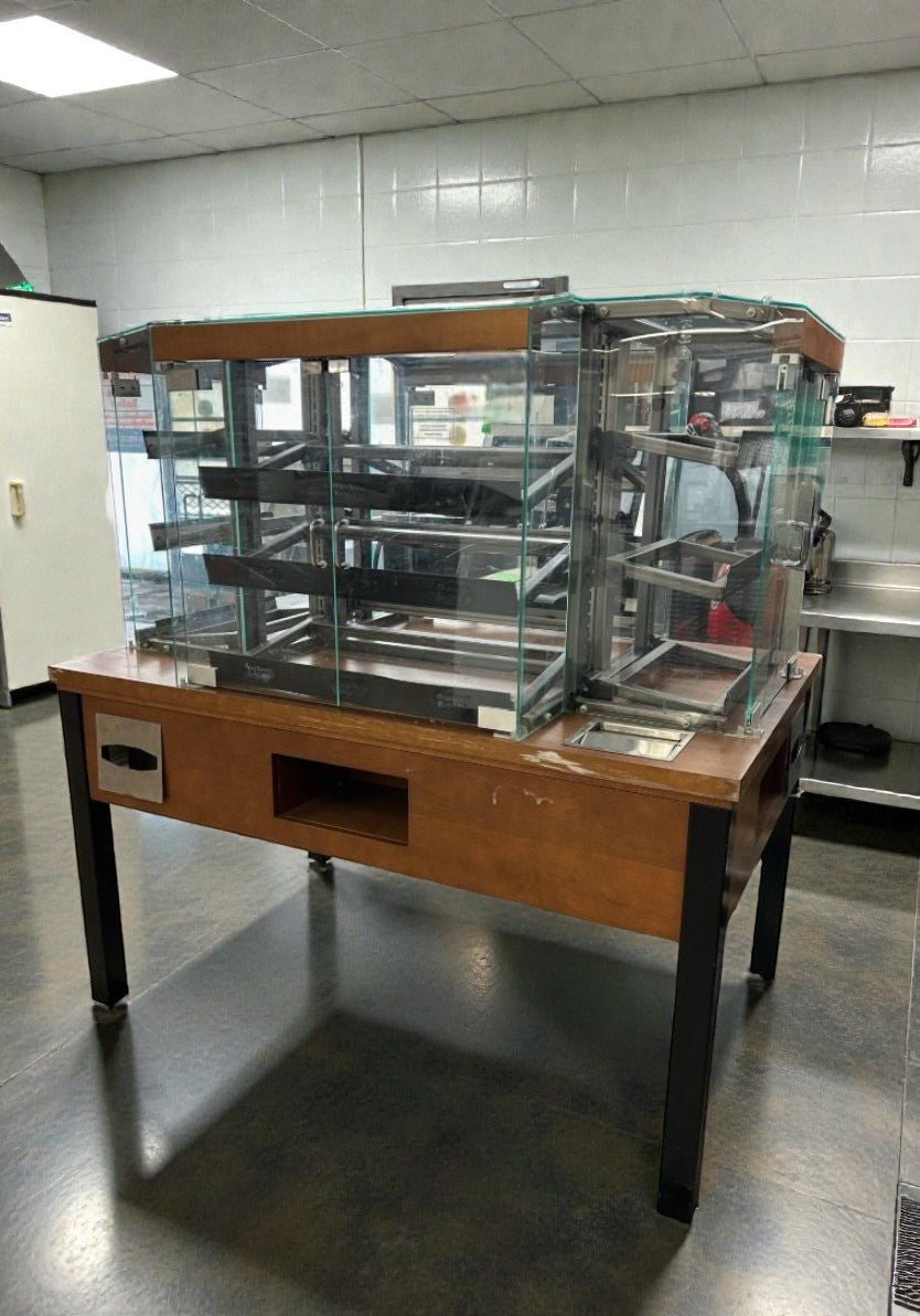 Top-Tier Condition – 5FT Four-Way Dry Pastry Merchandiser – 60in x 39in x 63in – Fully Inspected & Ready for Service!