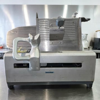Exceptional Condition – German Knife GS-12M – 12” Commercial Gravity Feed Manual Slicer – 1/2 HP – UL & NSF – Fully Tested & Operational!