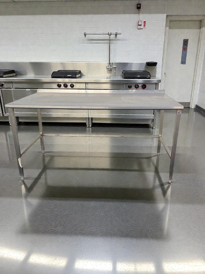 High-Grade Condition – Stainless Steel Commercial Work Table w/ Backsplash – Fully Inspected & Ready for Use