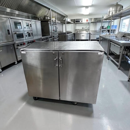Well-Maintained Condition – Commercial Stainless Steel Storage Cabinet – 48" Wide – Dual Locking Swing Doors – Heavy-Duty Worktop – Fully Inspected & Ready for Use!