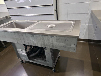 Exceptional Condition – Delfield 8148-EFN – Refrigerated Cold Food Table – 115V – NSF & UL Listed – Fully Tested & Operational!
