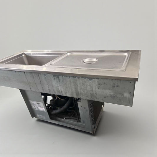 Exceptional Condition – Delfield 8148-EFN – Refrigerated Cold Food Table – 115V – NSF & UL Listed – Fully Tested & Operational!